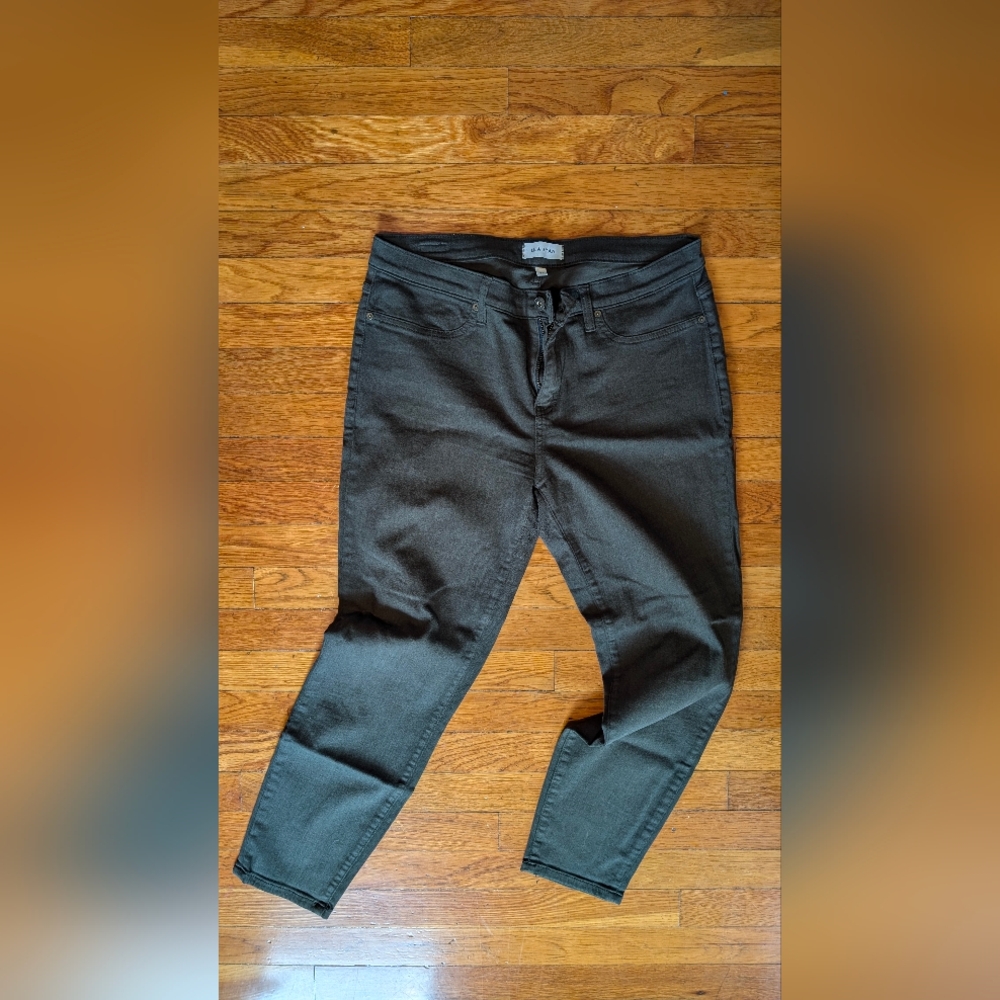 Lila Ryan size 33 olive green cropped jegging